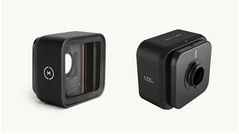 Moment Anamorphic Lens