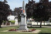 Monument à Saclas