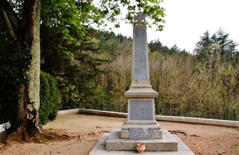 Monument aux Morts de Coustouges 66260 à Coustouges
