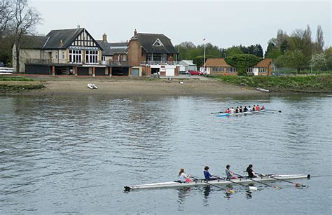 Mortlake Anglian & Alpha Boat Club