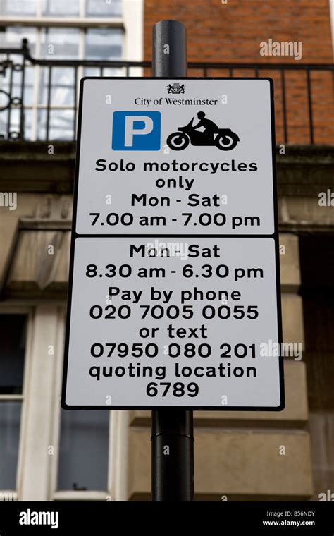 Motorcycle parking bay