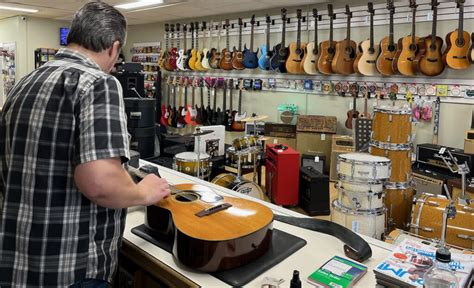 Musical instrument repair shop