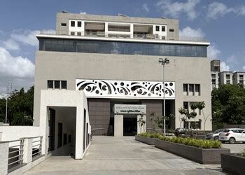 Nagri Hospital & Research Center