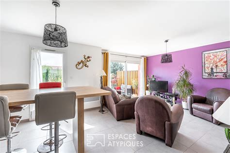 Nailsmgs à Jassans-Riottier