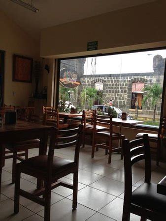 Nani cafe and restaurant