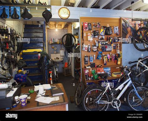 Narattam Bicycle Repair Shop , Galakata More