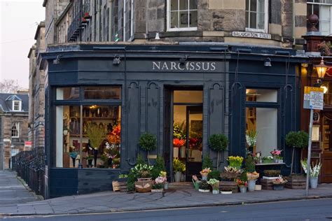 Narcissus Flower Shop