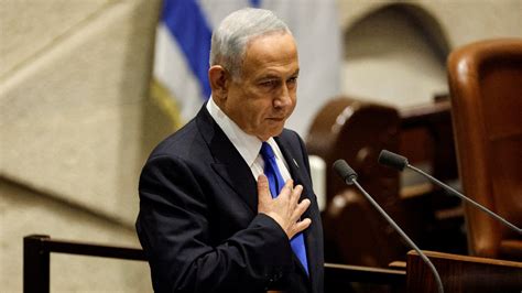 Netanyahu vows not to quit in exchange for pardon