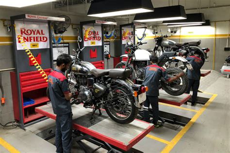 New India garage, Royal Enfield service centre