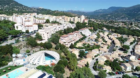 Nice Pro Store à Carros