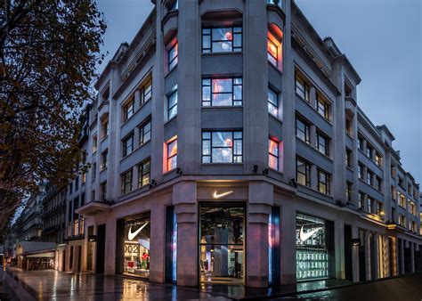Nike Factory Store à Paris