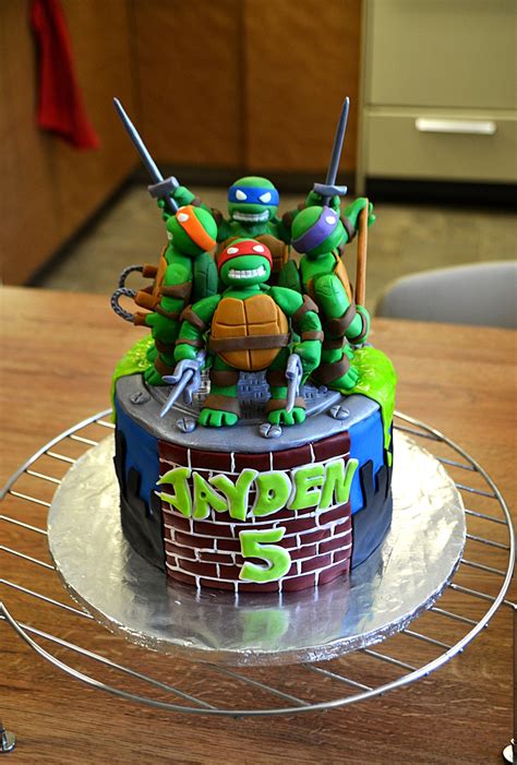 Ninja-Turtle-Birthday-Cake
