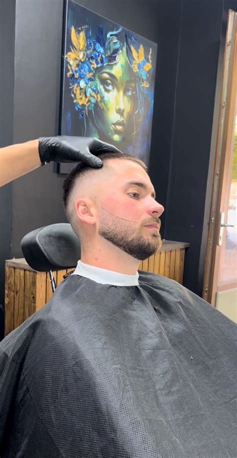 Notorious Barber à Tours