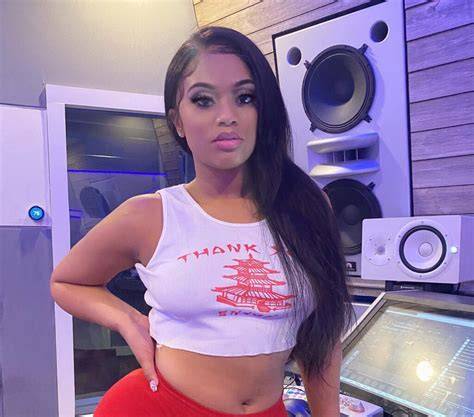 Nynyirene s Onlyfans Leak 12 Porn