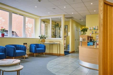 Oakmor Dental Centre