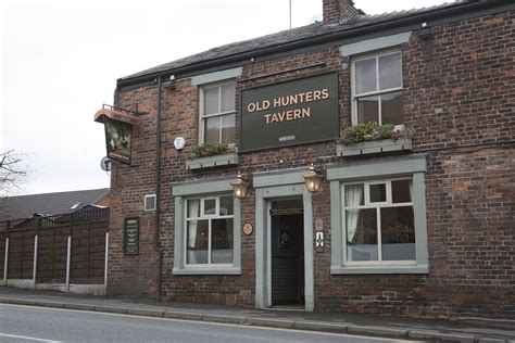Old Hunters Tavern