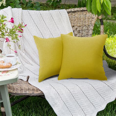 Outdoor-Cushion-Covers
