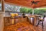 Outdoor Kitchen Covered Patio