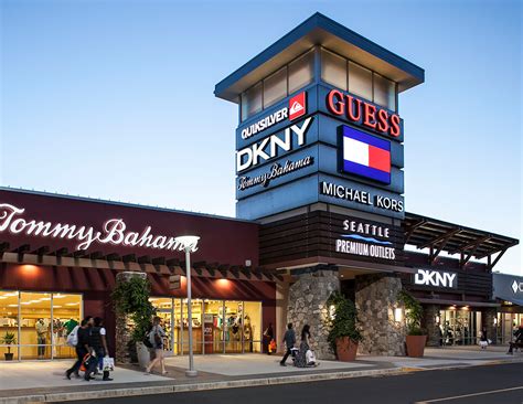 Outlet Stores Near Me