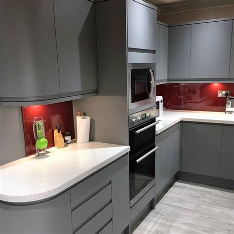 PG Kitchen Fitters
