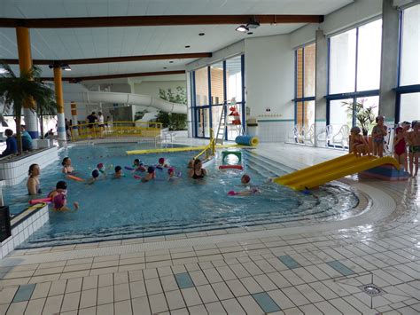 PISCINE à Machecoul