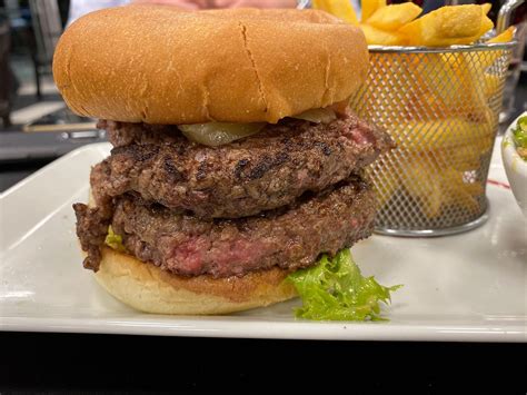 PIT STOP ONE à Saint-Quentin-Fallavier