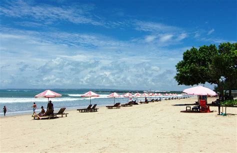 Pantai Kuta Bali sekarang
