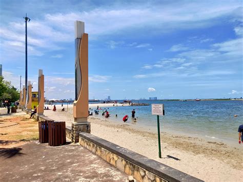 Pantai Marina Ancol