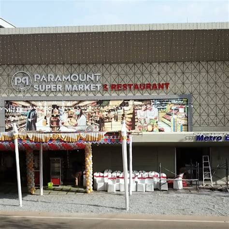 Paramount restaurant and supermarket