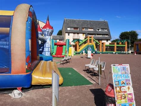 Parc de stationnement à Courseulles-sur-Mer