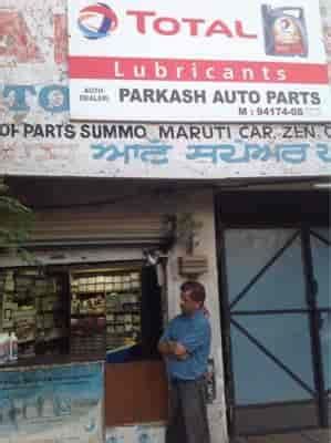 Parkash Auto Centre
