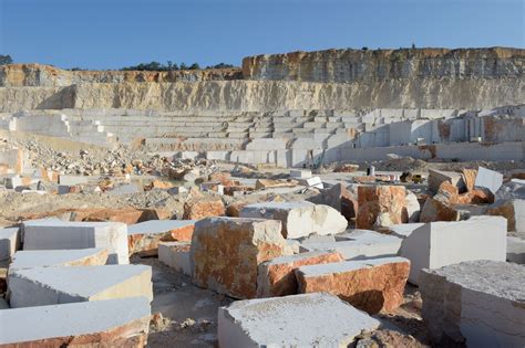 Parking à Comblanchien