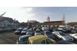 Parking à Loches