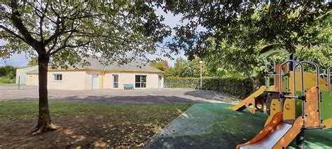 Parking à Gennes-Longuefuye