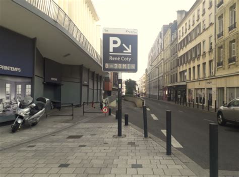 Parking à René