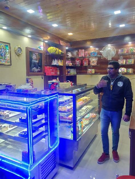Parveen Bakery & Confectionery