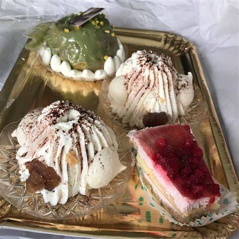 Pasticceria Coloniali Naples