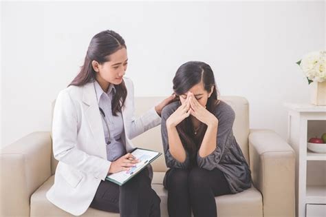 Pengetahuan orangtua tentang kesehatan mental sebagai faktor mempengaruhi konsultasi ke dokter psikiater anak di Jakarta