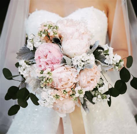 Peony-Bridal-Bouquet
