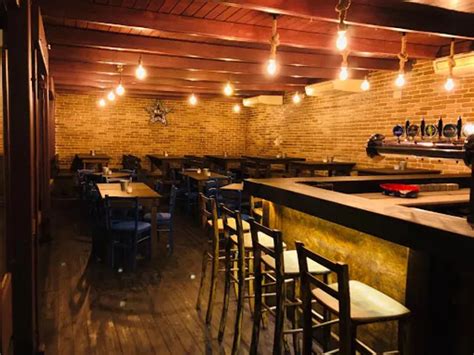 Perris Food Bari