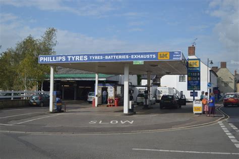 Phillips Tyres & Services - MRF TYRES DEALER