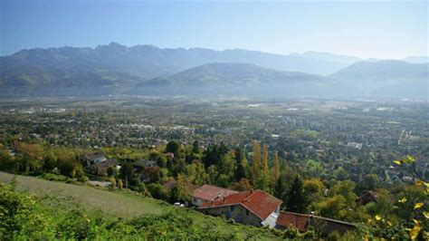 Physical Instruments à Meylan
