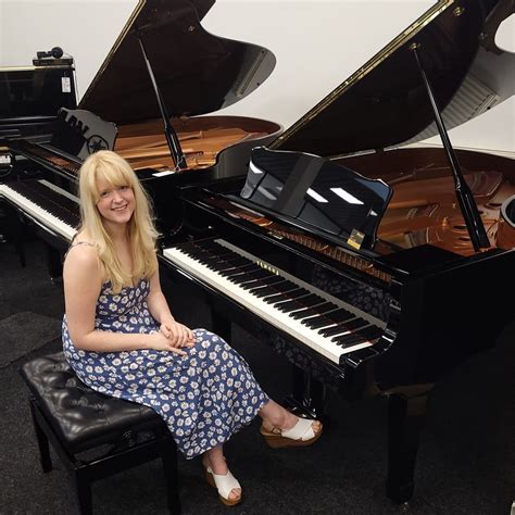 Piano Lessons Warrington - Catherine Rayner