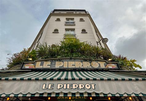 Pierrot à Paris
