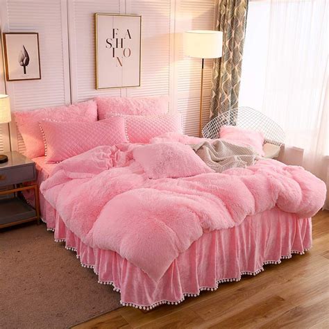Pink-Bed-Sheets
