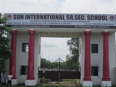 Pink Sona Sr. Sec School Sultanpur
