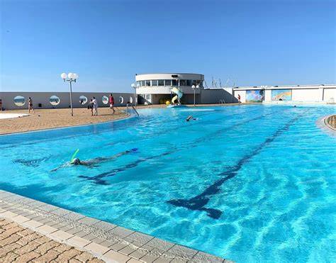 Piscine Municipale de Mer à Mer
