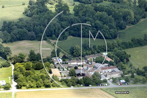 Piveteau et Fils à Saint-Amant-de-Nouère