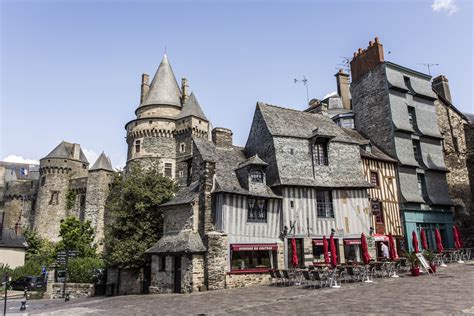 Place de l'Hermitage à Vitré