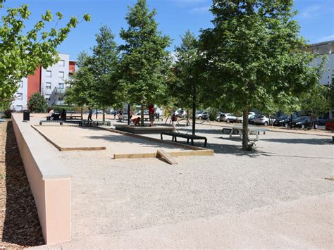 Place des Droits de l'Homme et du Citoyen à Villepreux